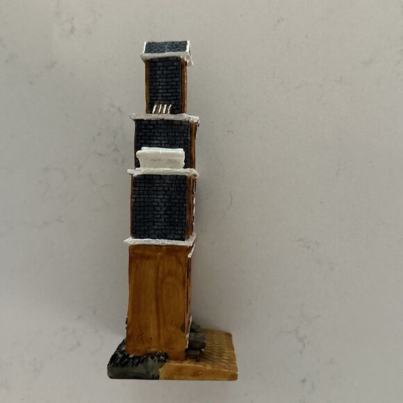 K’s Collection Figurine For Miniature Village - Picture 9 of 11